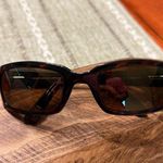 Maui Jim  Stylish Tortoiseshell Sunglasses Photo 0