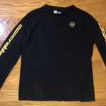 Young & reckless  Graphic Tee Photo 0