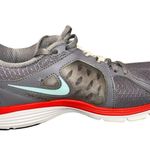 Nike  Dual Fusion  Women's Gray and Red Running Shoes size 7.5 Photo 8