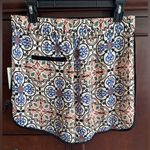 Knox Rose NWT Tan Geo Print Shorts Photo 4