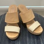 A New Day Wedges Photo 0