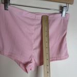 Ribbed Knit Lounge Set Womens Medium Pink Crop Top Shorts Button Stretch Casual Photo 3