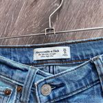 Abercrombie & Fitch  the 90’s slim straight ultra high rise asymmetrical button 0 Photo 1