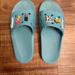 Crocs Classic Slide Sandals Women's Sz 7 Aqua Blue with Jibbitz Charms Photo 4
