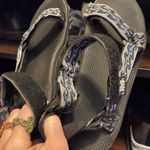 Teva Sandals Shoes Hiking Photo 2