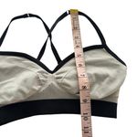 Lululemon Hold Your Om Bra II Heathered Silver Fox Cross Straps Strappy Size 2 Photo 8