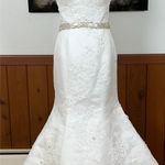 Elegant Symphony Strapless Organza Wedding Gown! White Size 10 Photo 0