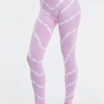 Wildfox π¦π π Kris Leggings in Crepe Chevron- sports bra sold separately Photo 2