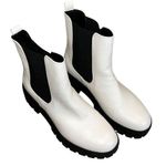 White & Black Heeled Design Ankle Boots Leather Rubber Style Women’s Size 5 Fit! Photo 0