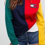 Tommy Hilfiger Colorblock Sweatshirt Photo 0