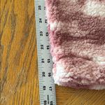 Old Navy Pink and White Fleece Photo 13