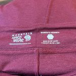 Mountain Hardwear maroon mini athletic casual skirt | small Photo 5