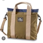 Dakine  Jinx Mini Tote Bag travel hiking vacation crossbody gorpcore exercise Photo 0