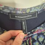 BCBGMAXAZRIA Fitted Floral Long Sleeve Ruched Top Size Small Photo 4