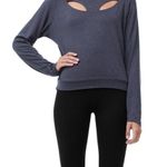 Good American  Petal Cut-Out Hoodie‎ Photo 1