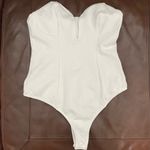 superdown gianna sweetheart bodysuit! Sold out! Photo 2