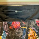 Lululemon  Pace Rival Skirt in Veiled Floral size 6 Photo 4