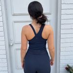 Lululemon Everlux Asymmetrical Tennis
Tank Top sz 4 Photo 2