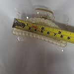 Pearl Hair CLAW Clip White Photo 4