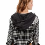American Eagle NEW AEO Black & White Cozy Cabin Flannel Hoodie Button Down Shirt size Medium Photo 2