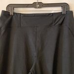 Rei Co-op  Wome pants size L excellent condition inseam 28” Photo 4