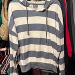 soft beachy sweatshirt Photo 0