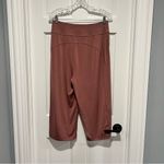 Lululemon Wide-Leg High Rise Crop 19" Spiced Chai Size 8 Yoga Pants Flowy Photo 5