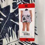 Nautica  Blue & White Tropical Leaf Print Linen Blend Shorts Women’s Size Medium Photo 4