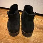Clarks  Women’s Boots size 8.5 Photo 3