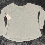Fantastic Fawn Lace up back shirt Photo 0