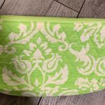 Belvah Quilted Fabric Tote and Cosmetic Bag Photo 9