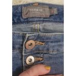 Torrid Feel the Fit Size 18 Distressed Denim Button Up Shorte Photo 2