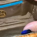 Tory Burch  Patent Leather and Wicker Snap Closure Clutch Bag **see photos and de Photo 8