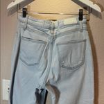 Hollister  Women’s Ultra High Rise Dad Jean relaxed fit Size 25 Light Wash Photo 7