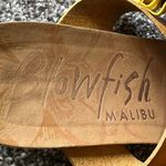 blowfish Malibu Barro Sandal 9.5 Yellow Buckled T-Strap Comfort Coconut Girl Photo 13