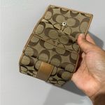 Coach  Signature‎ Wallet Brown Tan Trifold C Photo 7