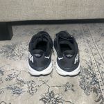 Hoka  Clifton 9 Black Running Shoes Photo 5