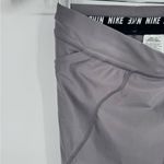 Nike Women's Speed Cool 7/8 Running Tights Sz Medium Photo 9