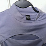 SheIn Cutout Turtleneck Longsleeve Photo 2