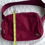 Lululemon Everywhere Belt Bag 1 Size LU9B11S Dark Maroon Red LIMITED EDI… Photo 2