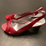 Etienne Aigner Women's Crisscross Strap Texture Red Sling Back Wedge Sandals 6.5 Photo 7