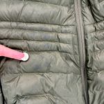 Land’s End Packable Lightweight Full Photo 11