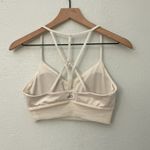 Alo Yoga Lavish bra in white crisscross back size medium Photo 3