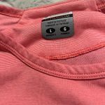 Columbia  Women’s pink salmon short sleeve shirt size large  Photo 3