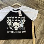 Zoe & Liv  Women's Eternal Est 1977 Cropped T-Shirt Size L Photo 4