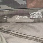 SO camouflage favorite skinny jeggings pants with maroon colored velour Strip Photo 6