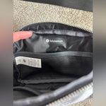 Lululemon  Everywhere Belt Bag 1L Glitter Black Belt Bag Photo 4