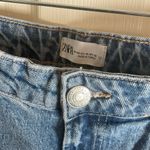 ZARA Women's high-rise mom fit jeans Size 10 Photo 2