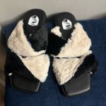 Vivienne Hu Slippers, NWOT Blk/Cream Black Size 7 Photo 0