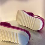Koolaburra By Ugg Plush Fuchsia Slippers​ Pink Size 6 Photo 5